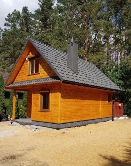 Vindem căsuțe din lemn tip A, ideale pentru curte