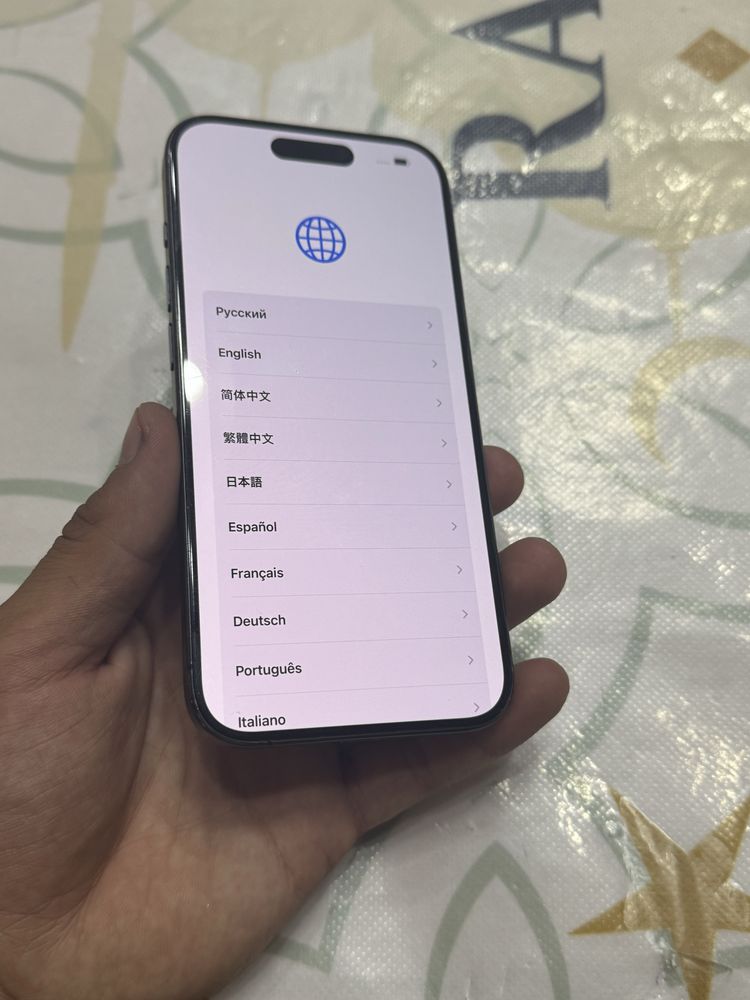 Iphone 15pro  AAA dubay region 89% yomkist apple watch 7 82 yomkis