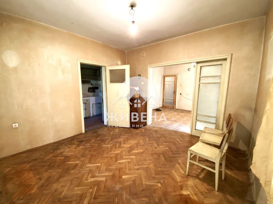 Продава се Четиристаен апартамент в Варна, ВИНС - 115 кв.м за 2514 €/кв.м - Снимка #7