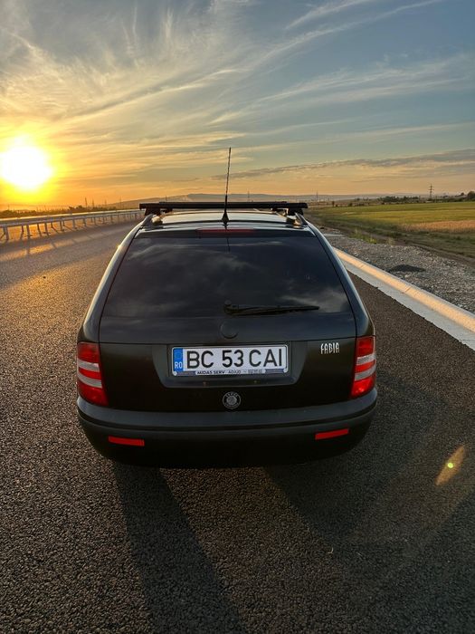 Vând Skoda Fabia