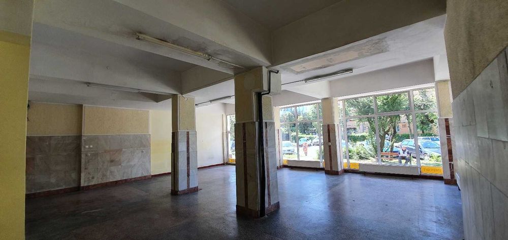 Spațiu comercial 150mp utili, complex Meda