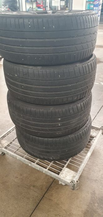 Vând anvelope sh 245/40/18