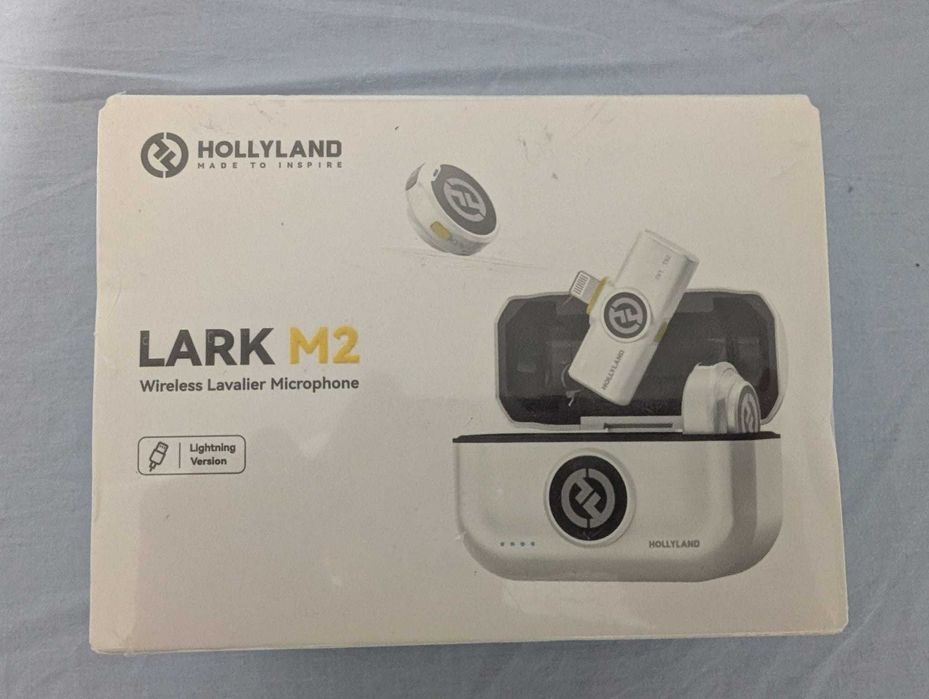Hollyland Lark M2 Lightning Wireless Lavaliera