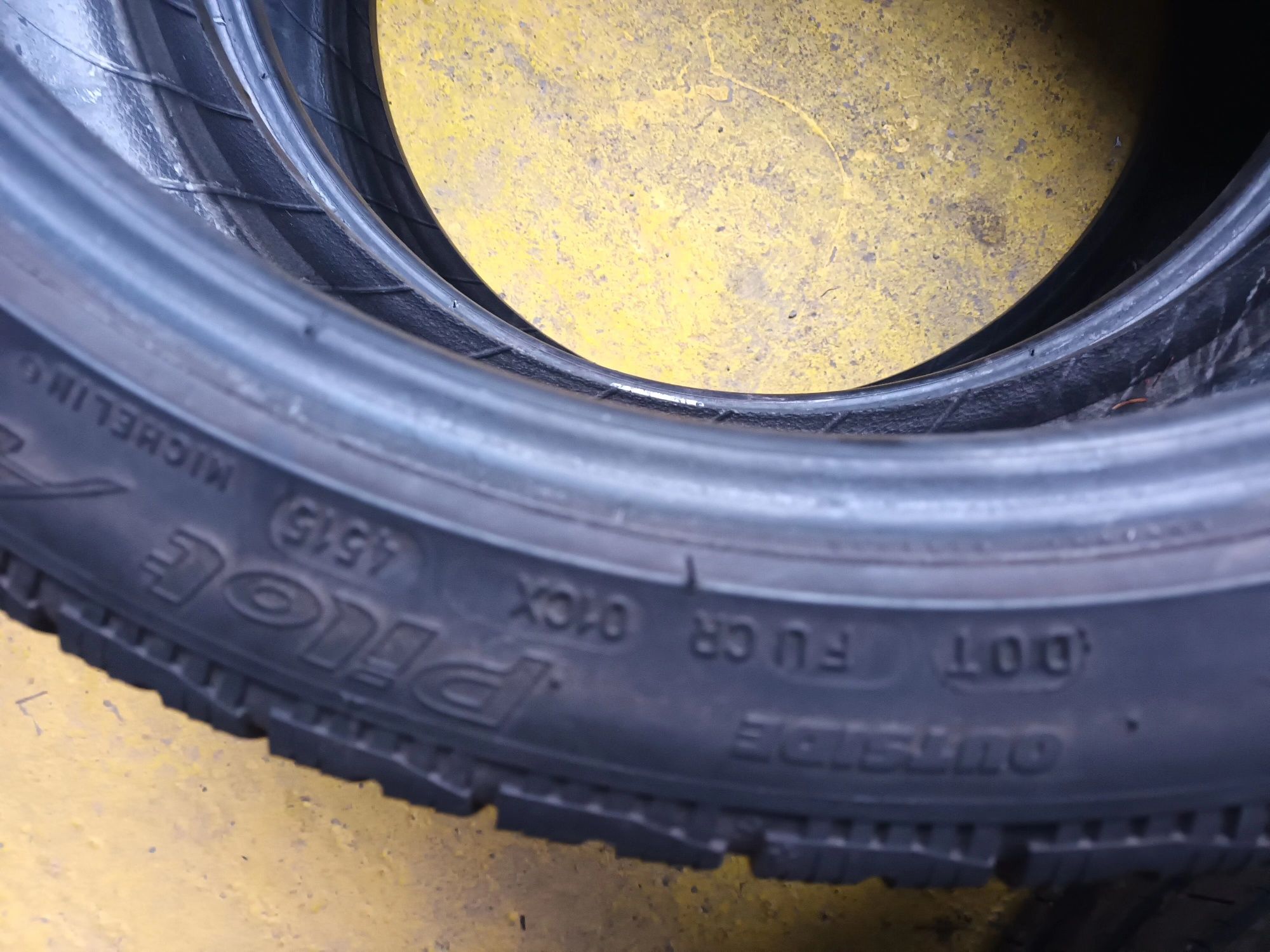 225 40 R 18 MICHELIN ДОТ 4515