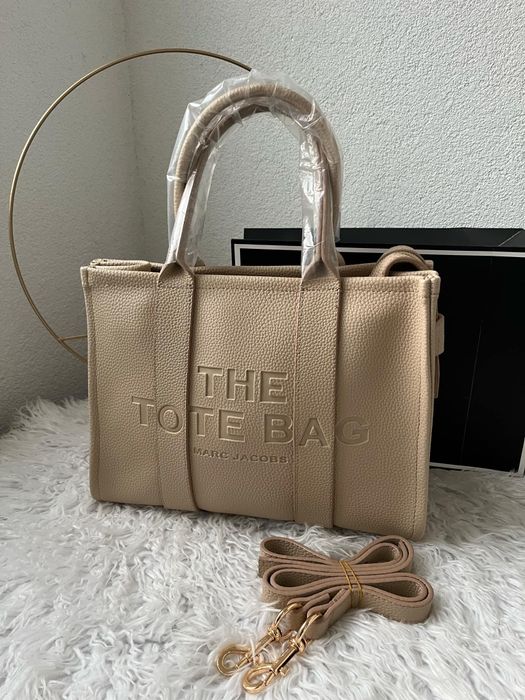 Marc Jacobs в 11цвята