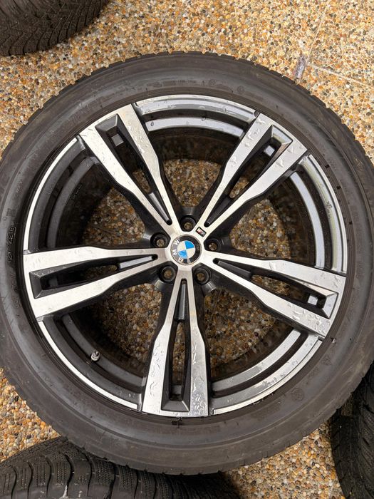 Jante BMW cu cauciucuri de iarna