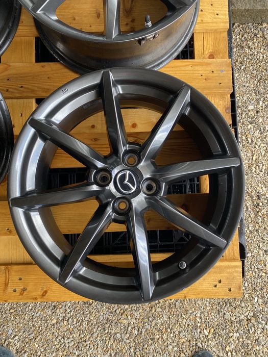 17 цола 4 х 100 мм Мазда , Mazda 2 ,  MX - 5  , Хюндай , Hyndai