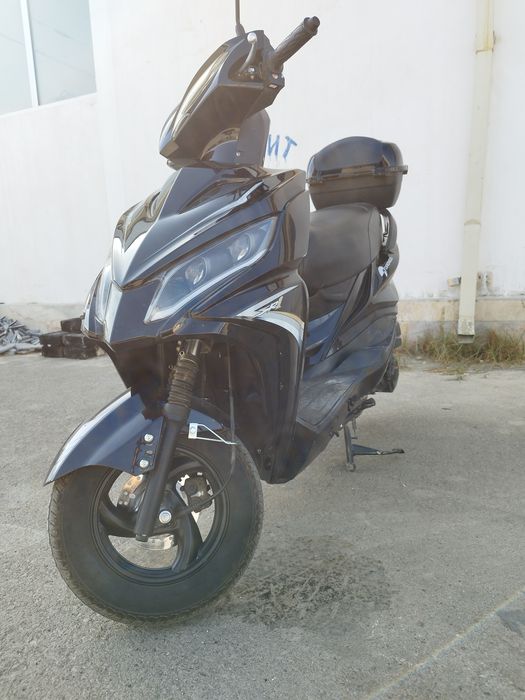 Skuter sotiladi Drongo 80 kub