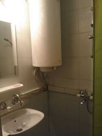 Дава се под наем Двустаен апартамент в Бургас, Възраждане - 42 кв.м за 150 € - Снимка #1