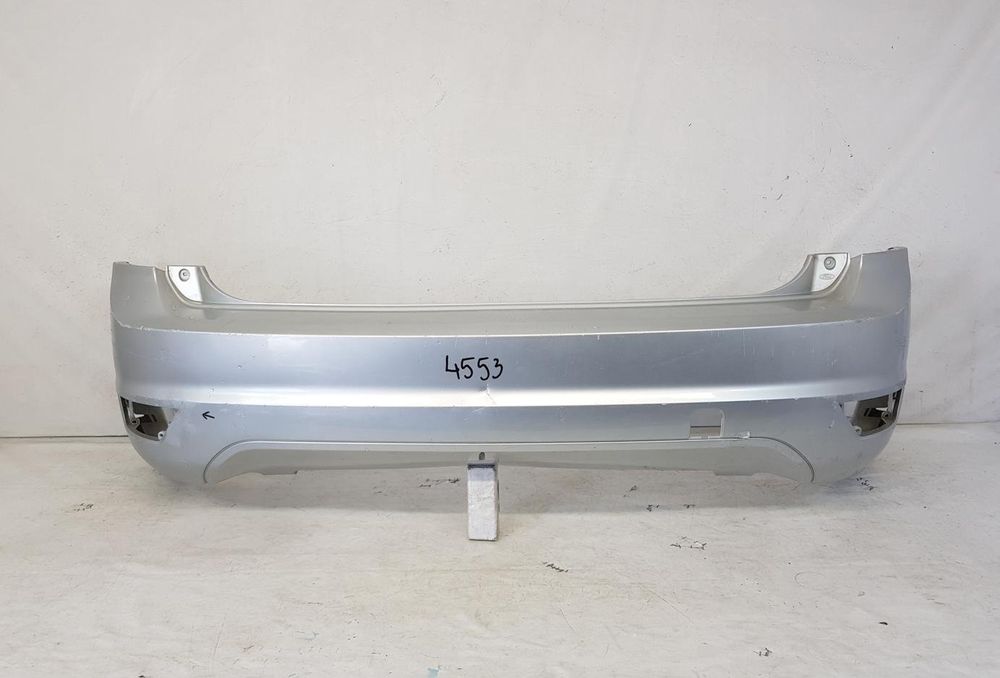Bara spate Ford Focus 2 facelift hatchback dupa 2008