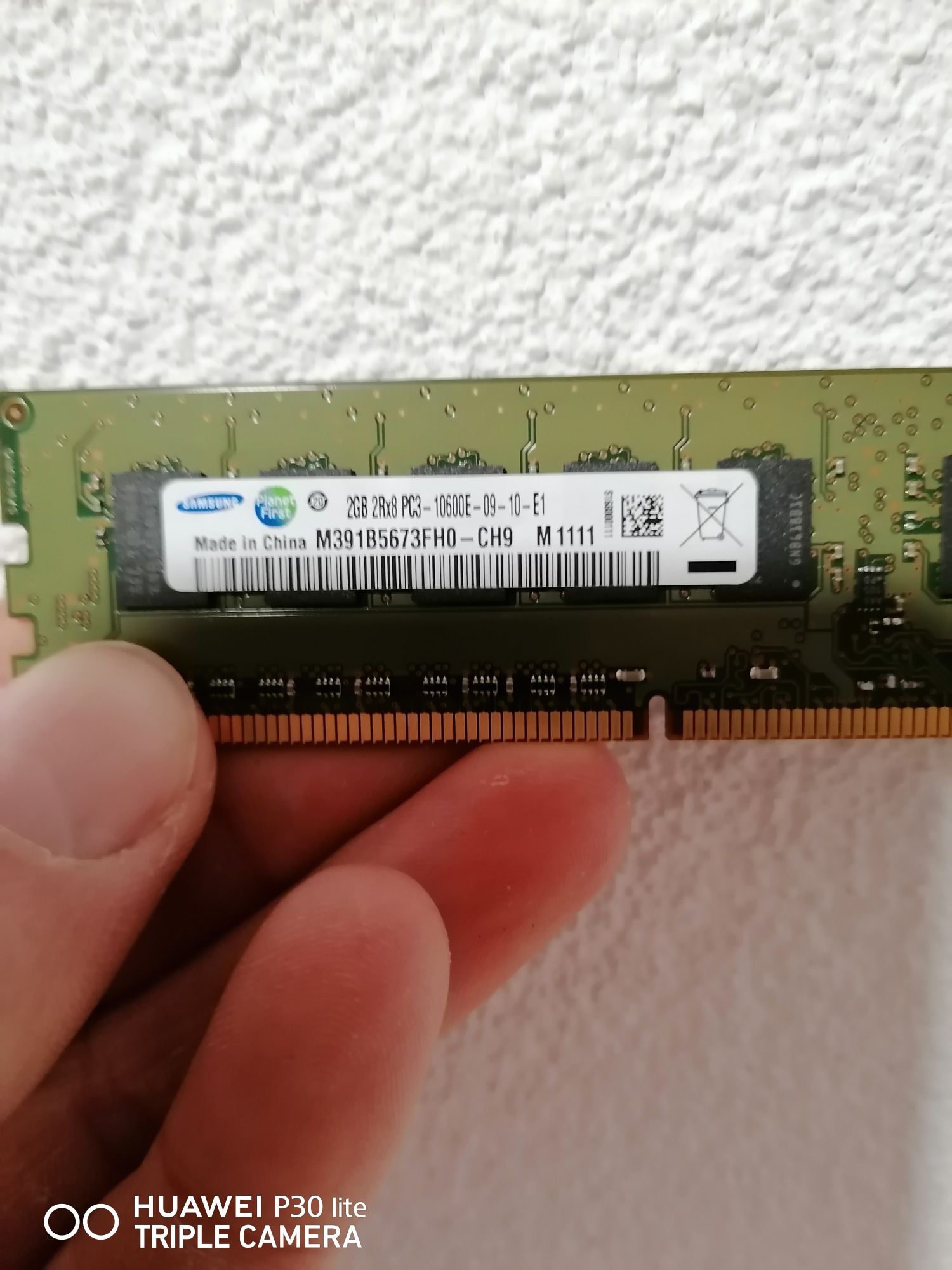 RAM Samsung 2 GB unbuffered ecc