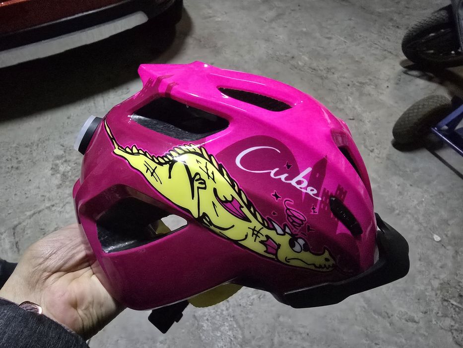 Детска каска Cube