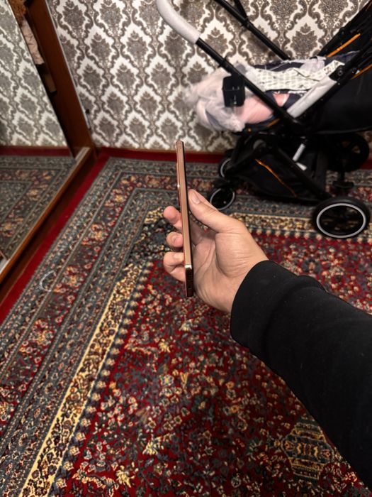 Vivo V28 8/256 радной возможно обмен