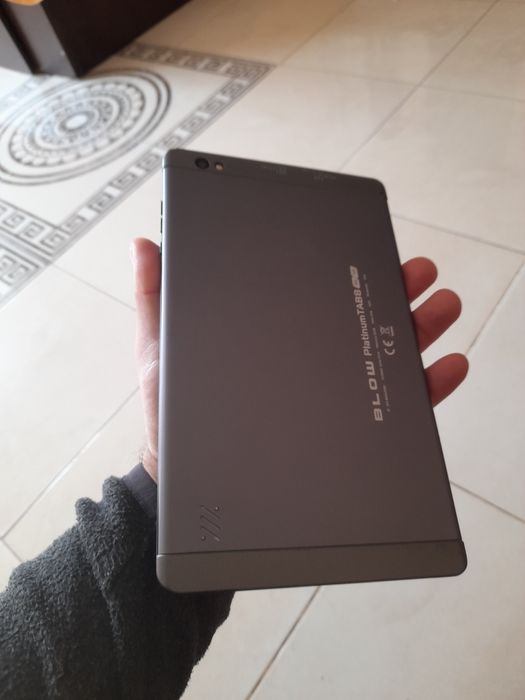 Vând tableta paltinum tab8