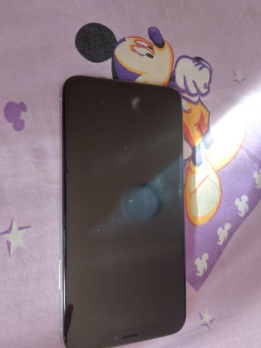 Vând iPhone xs mini folosit de 6 luni sănătate baterie 90%