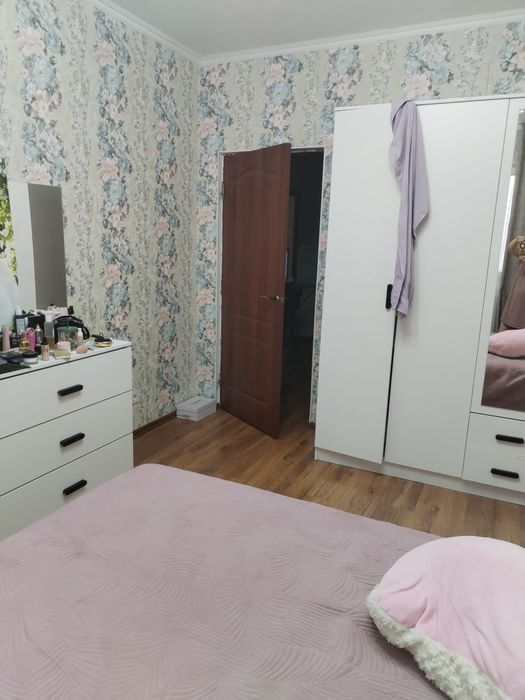 Сдам 2 комнатную квартиру в мкр Карлыгаш с мебелью