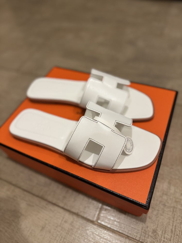 Hermes Oran чехли