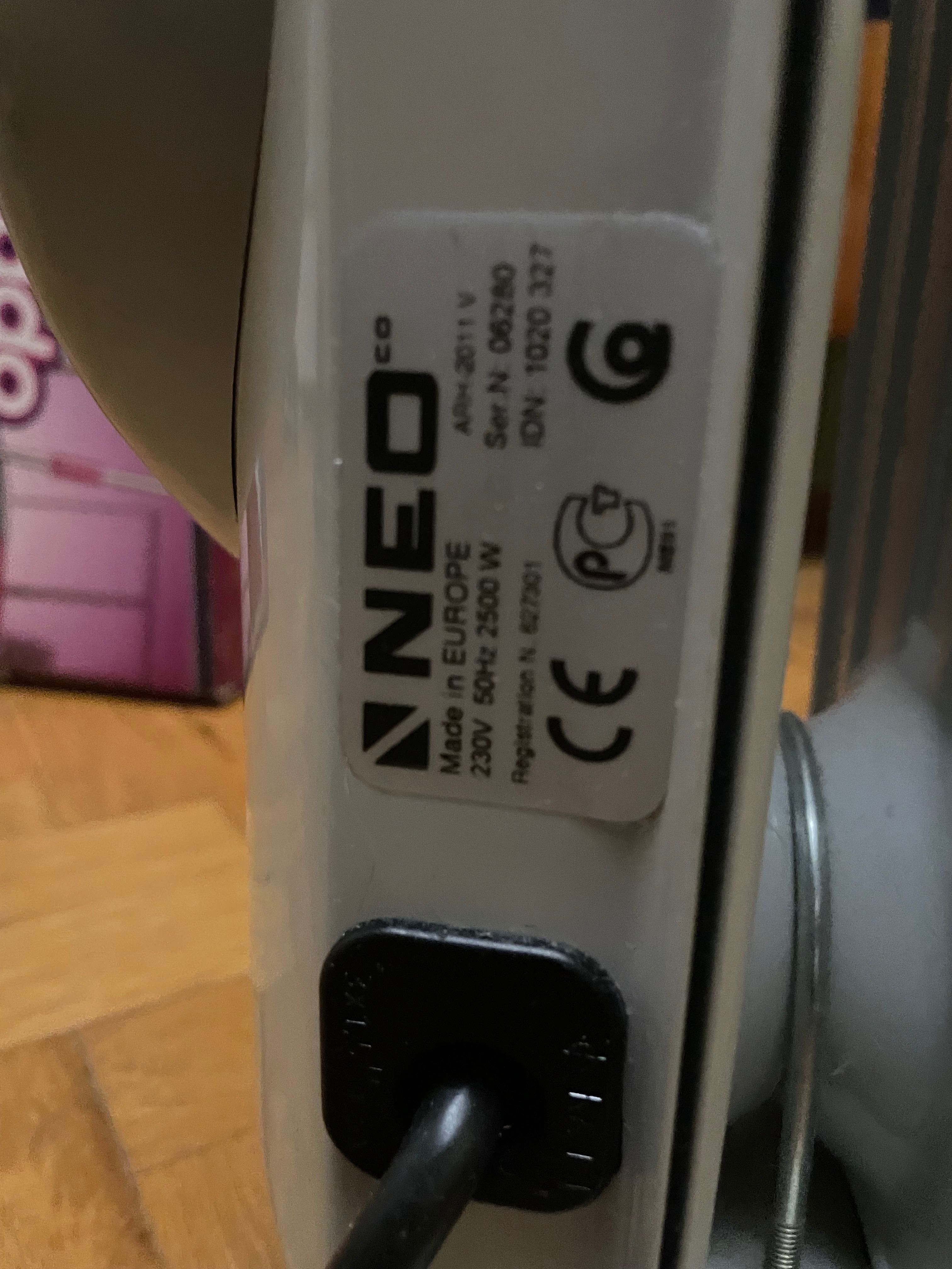 Маслен радиатор Neo 2500 w - 10 ребра