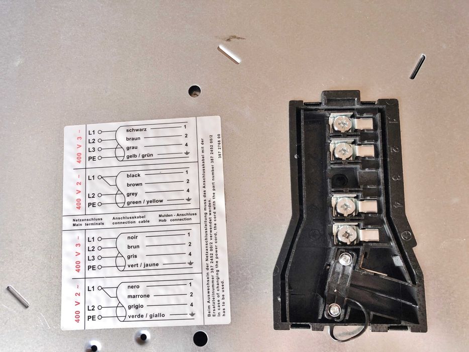 Цена 80€. Професионален Стъкло Керамичен плот - Electrolux Profi Steam