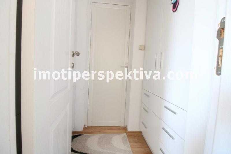 Продава се Къща в Пловдив, Остромила - 240 кв.м за 1218 €/кв.м - Снимка #14