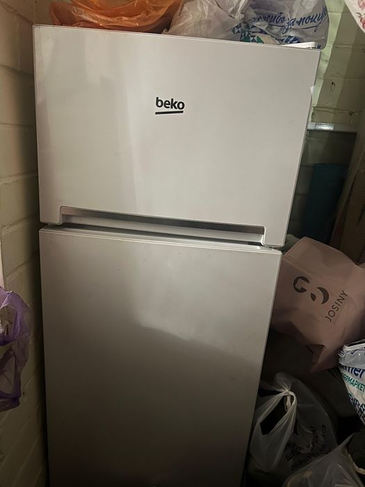 Отдам холодильник