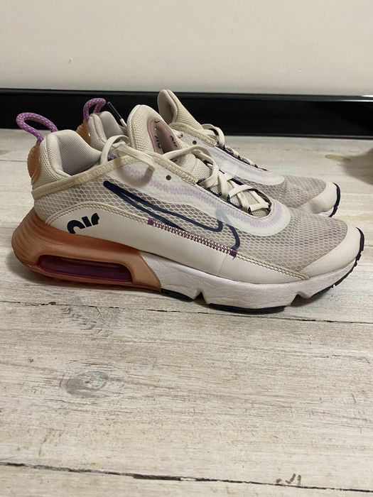 Nike AirMax обувки