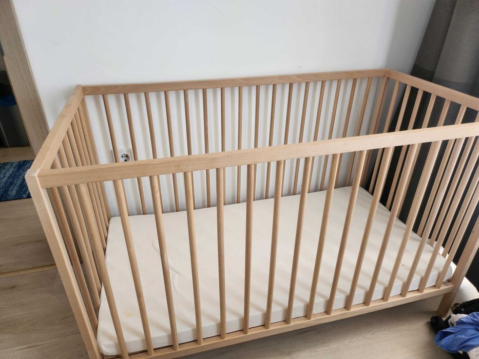 Бебешко креватче с матрак