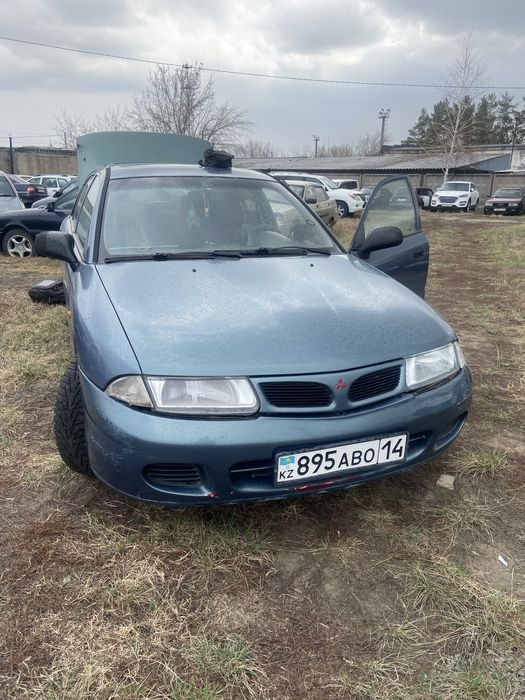Продам машину митсубиси