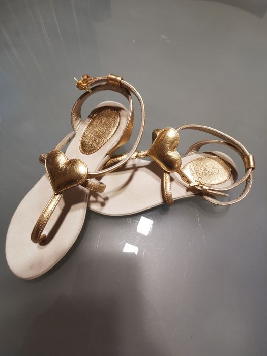 Кецове, Сандали, маратонки, пантофки