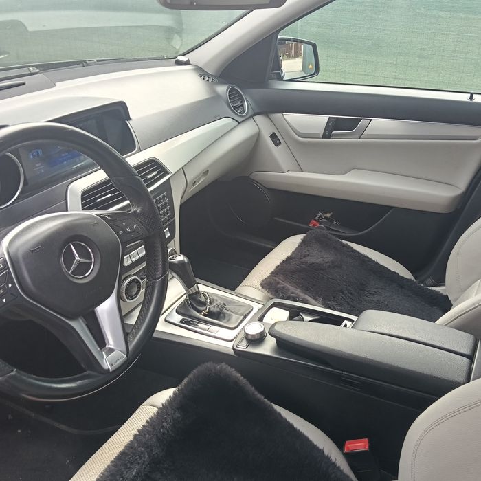 Mercedes c class w204 2,2