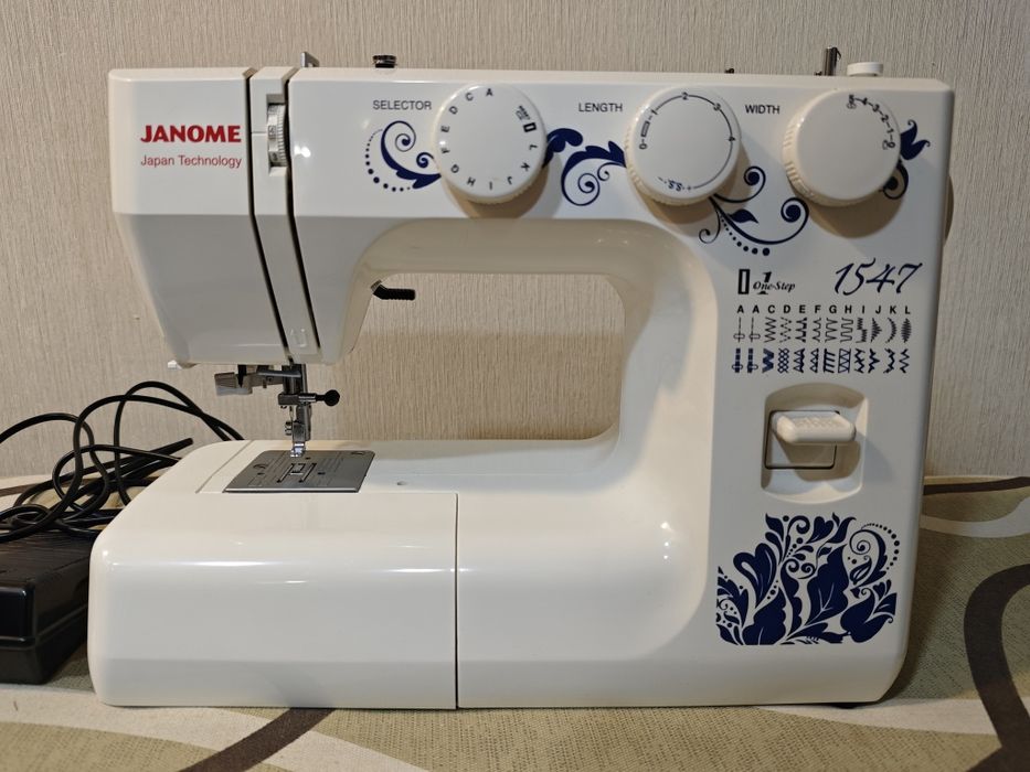 Швейная машинка JANOME 1547