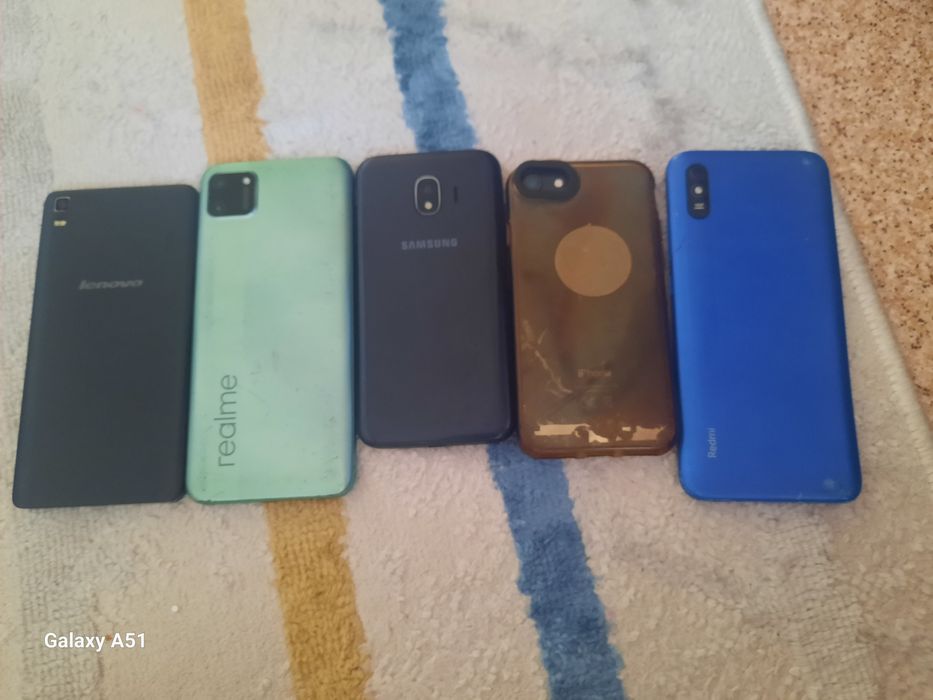 Телефоны продам для запчастей