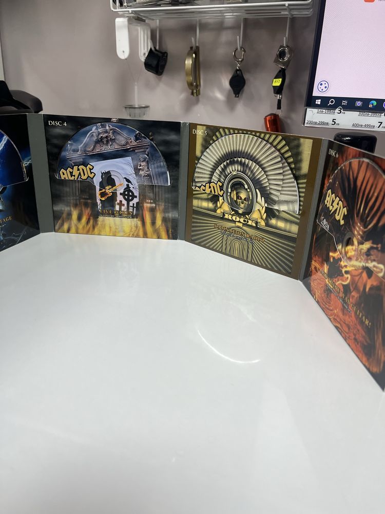 Hell's Radio: Legendary Broadcasts 1974-1979 – AC/DC (CD албум)