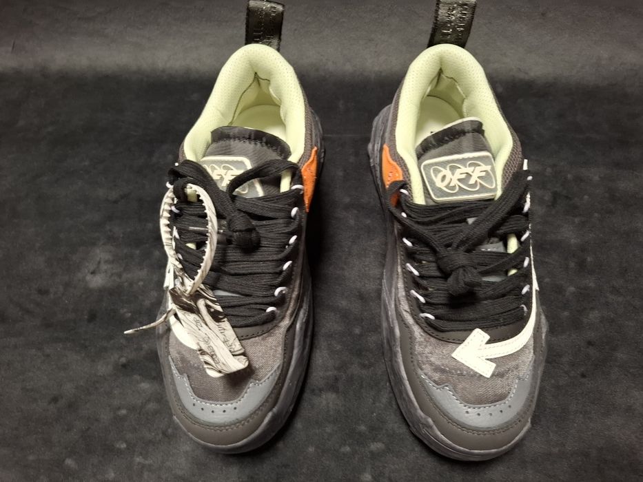 Off white odsy 1000 .  40 , 41 , 42