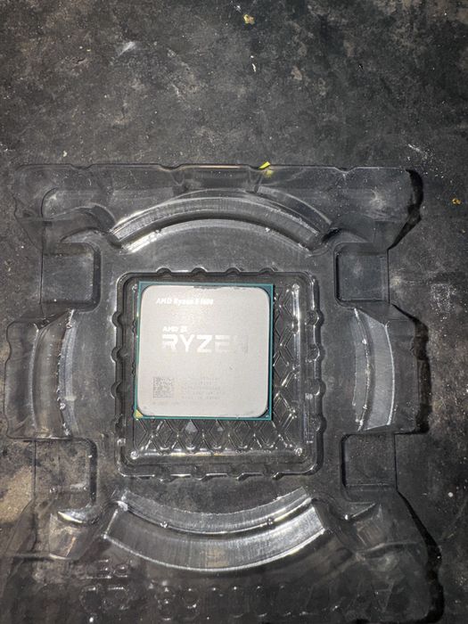 Procesor Ryzen 5 1600Af + Cooler Stock