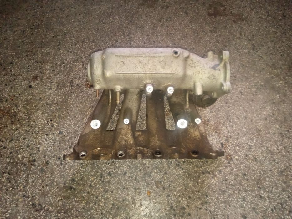 Всмукателен колектор за Mitsubishi Carisma Hatchback (07.1995 - 06.200