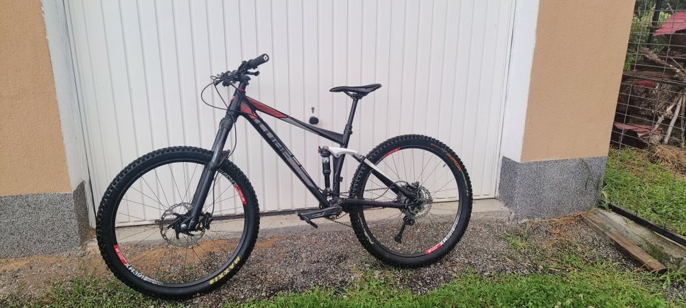 Bicicleta cube stereo 140 hpa pro(custom)