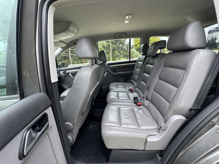 Vw Touran Automat DSG 1.9 TDi ~  2008