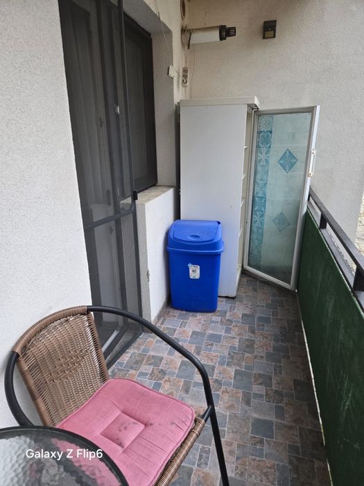 Inchiriez apartament 2 camere