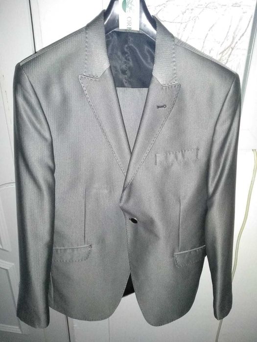 Costum mire culoare cenusiu