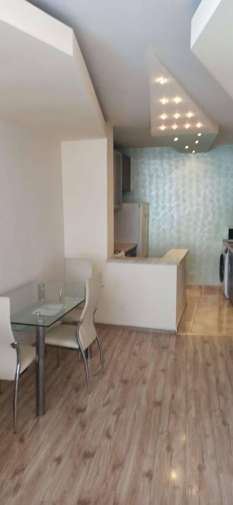 Дава се под наем Двустаен апартамент в София, Редута - 60 кв.м за 600 € - Снимка #2