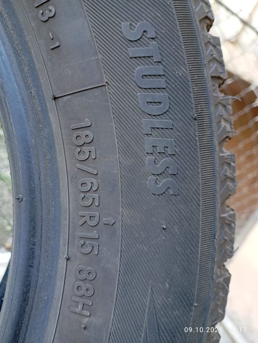 Продам комплект зимних шин б/у