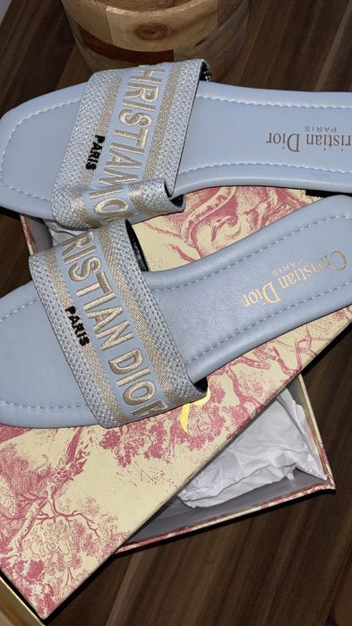 Papuci Christian Dior