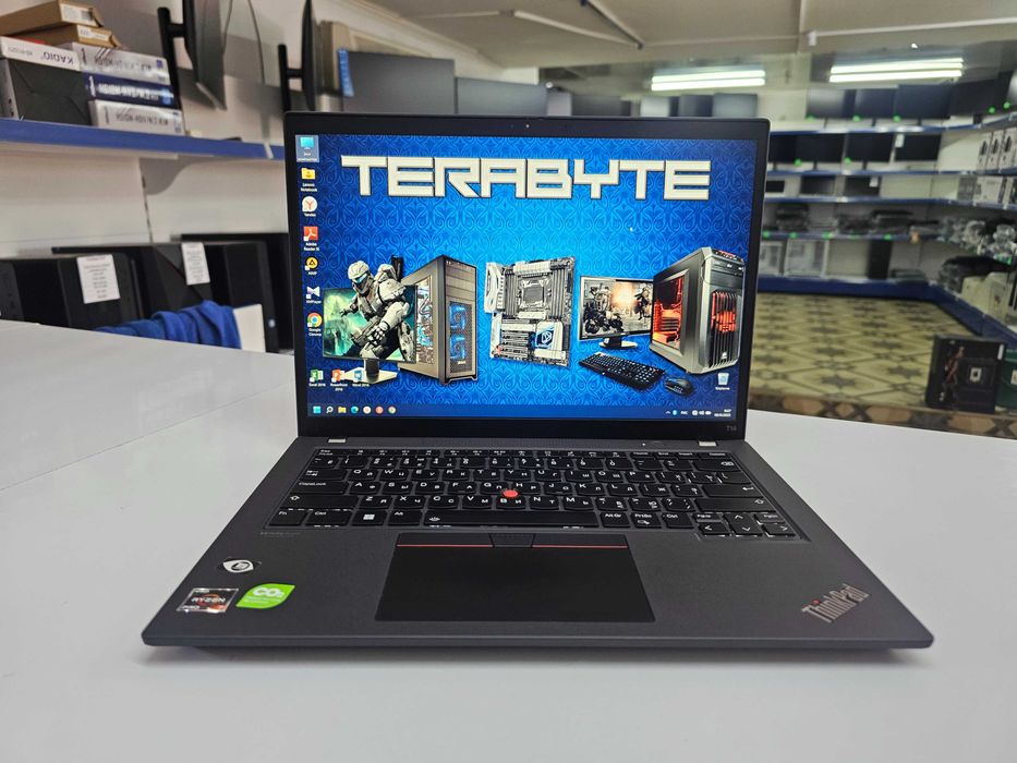 Lenovo ThinPAD Ryzen Pro 6850U/ОЗУ16Gb/AMD Graphics/SSD 500 Gb/15.6"