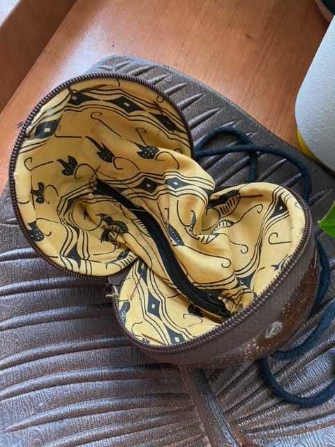Oригинална дамска чанта