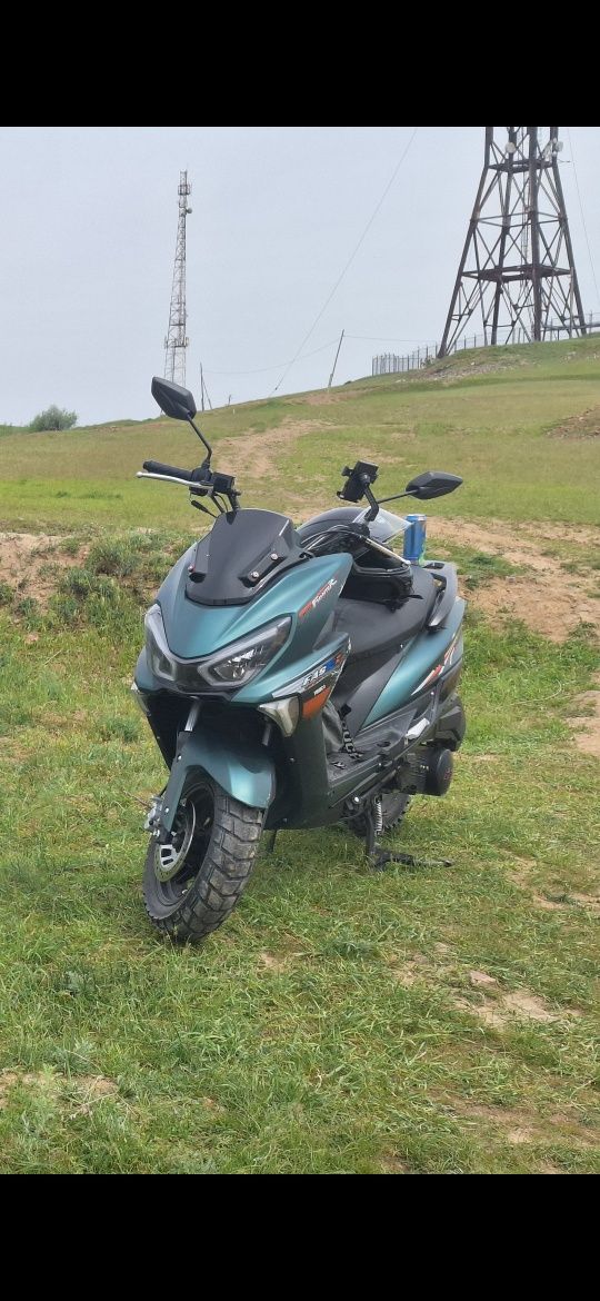 Макси Liya 150сс