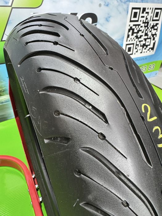 160 60 17 Anvelopa Scuter 2021 Michelin PIlotRoad4 Cauciuc Spate C2338