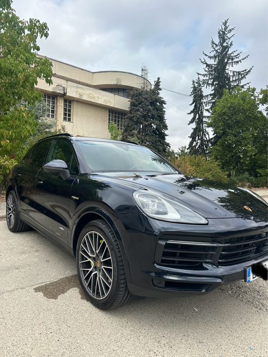 Porsche Cayenne ehybrid 2022, 40000 km, albastru exterior si piele gri