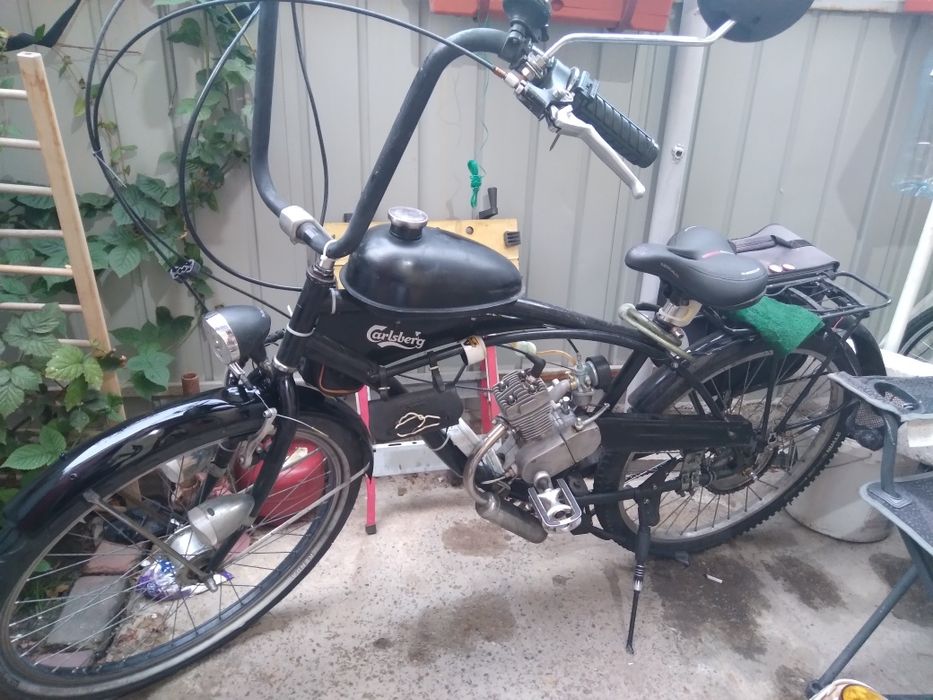 Bicicleta cu motor
