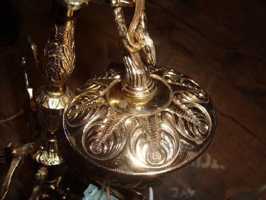 candelabru de bronz